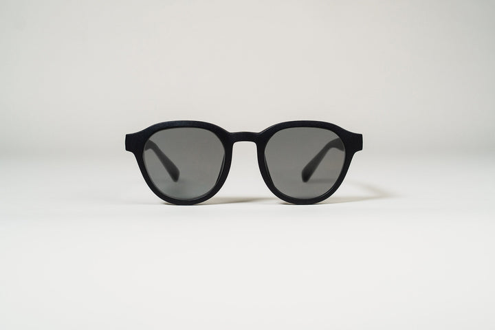 images/h1-blk-fr-g15.jpg
