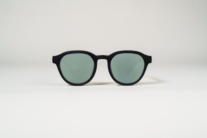 images/h1-blk-fr-g15svm.jpg